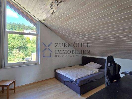 Kinder-/Arbeitszimmer 2 OG