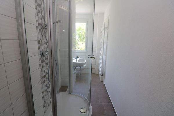 Beispiel Bad mit Dusche