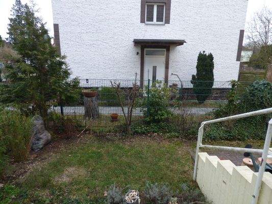 Blick in den kleinen Garten