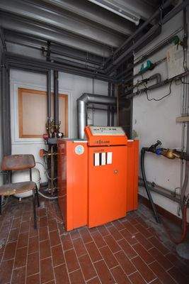 32 Heizung mit Fluessiggas.JPG