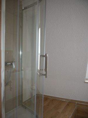 Dusche im Bad