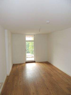 mit Ausgang zur Terrasse