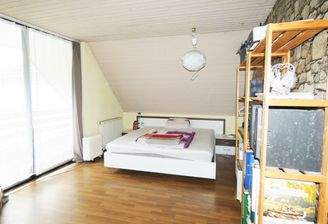 Schlafzimmer DG