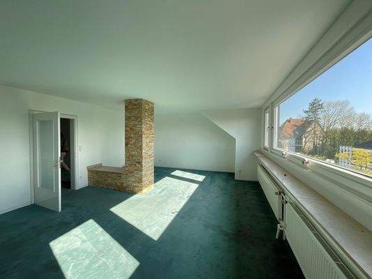 Wohnzimmer Dachgeschosswohnung Vorderhaus