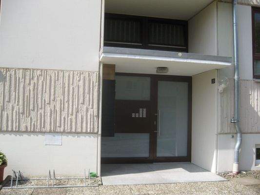 Eingang zur Wohnanlage.JPG