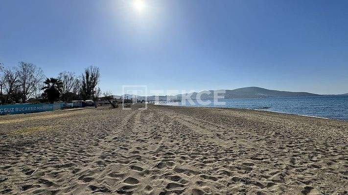 Detached Seaview Villa Near the Beach in İzmir Dikili