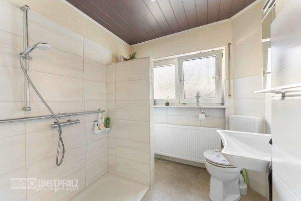 Badezimmer OG Barrierefrei...
