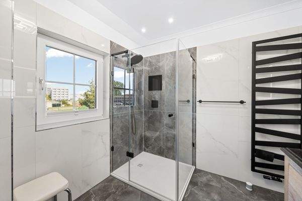 Strandnahes Zuhause mit lichtdurchflutetem Wintergarten in Kühlungsborn Ost DAHLER Rostock