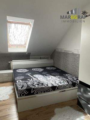 Schlafzimmer DG rechts