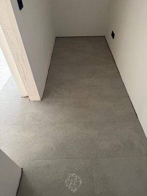 Fertiggestellte Garderobe