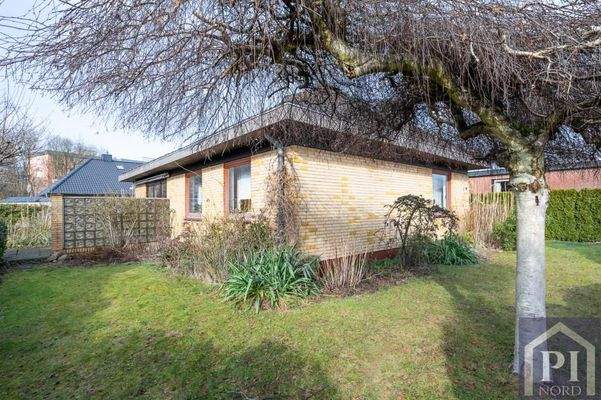 Gepflegter Bungalow mit angelegtem Garten