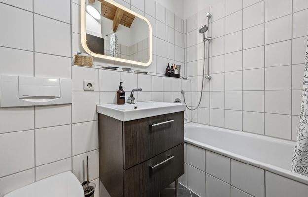 Badezimmer DG