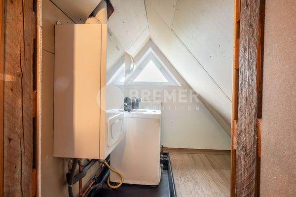 Dachboden / Gasbrennwerttherme