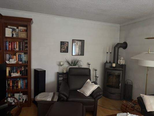 Wohnbereich mit dänischem Ofen