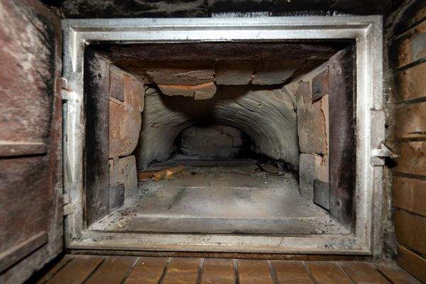 Holzfeuerstelle für Kachelofen