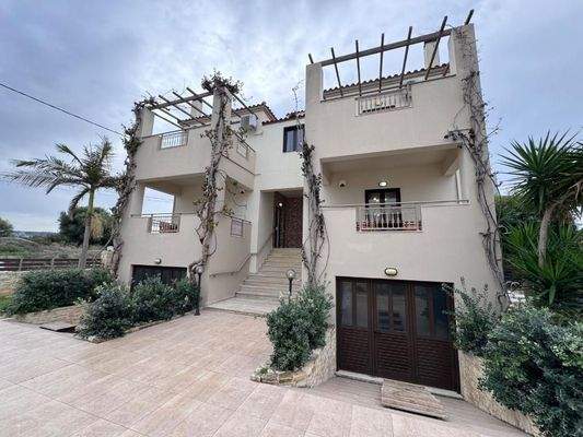 Kreta, Skaleta: Einfamilienhaus in einer Wohnanlage zu verkaufen