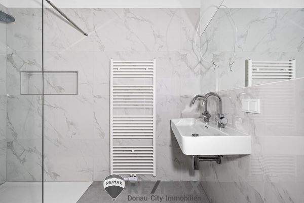 Badezimmer, Ansicht 1