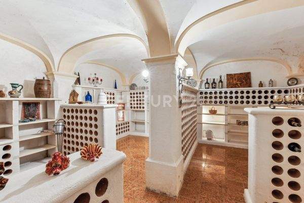 Weinkeller für 400 Flaschen