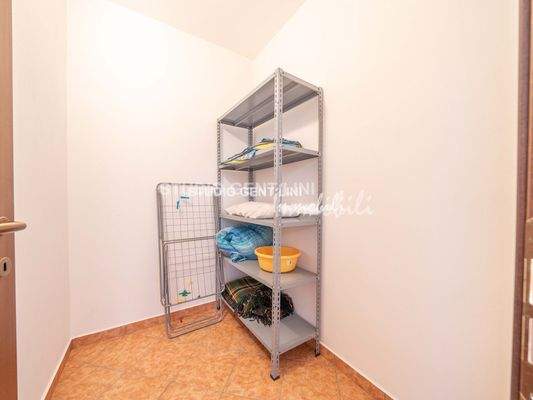 ripostiglio appartamento 2