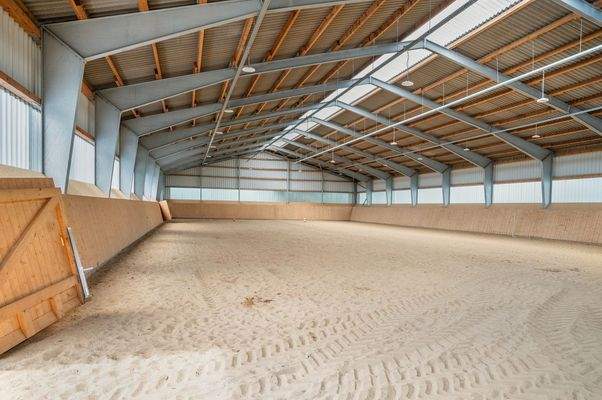Reithalle 20x60 Meter