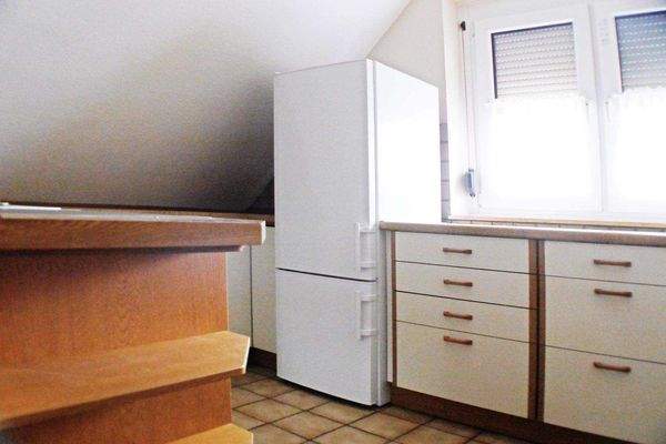 EBK mit Kühl-/Gefrierkombination