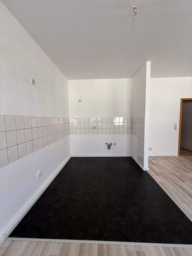 Schöne helle renovierte 4 Raum Wohnung in Hartenstein ab 01.01.2026 zu vermieten - Photo 5