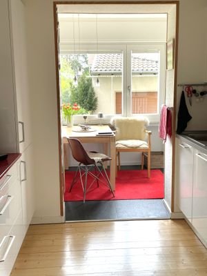 VH 2, Hochparterre: Küche und Essbereich