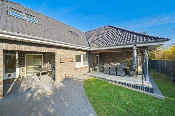 Freisitz und Terrasse