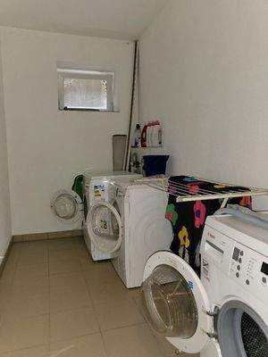 Eigener Waschkellerraum.jpg