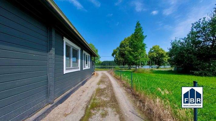 Zufahrt Ferienobjekte