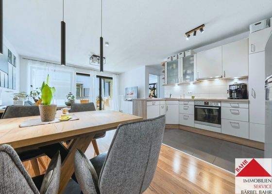 Wohn- und Essbereich