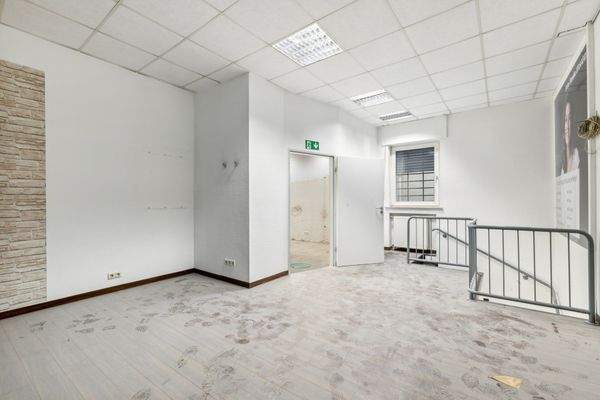 Ladenlokal links hinterer Berech