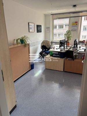 Büro aktuell vor Renovierung