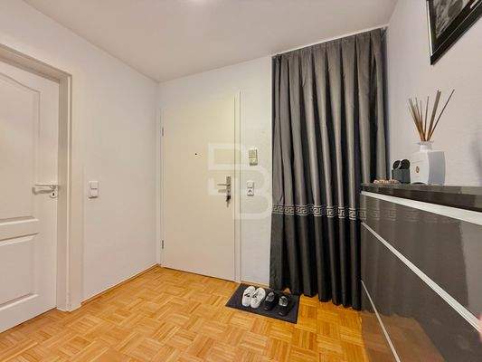 Eingangsbereich mit Abstellkammer