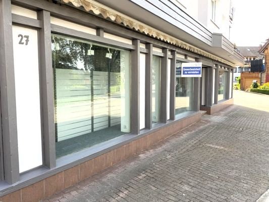 Große werbewirksame Schaufenster