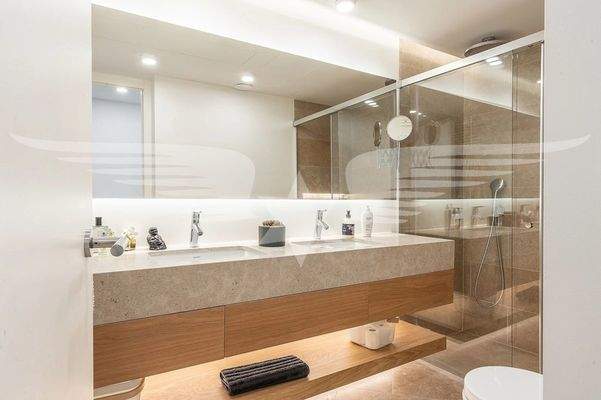 Badezimmer 1