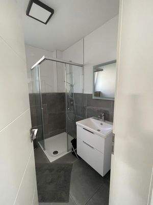 EG - Gäste-WC (mit Dusche)