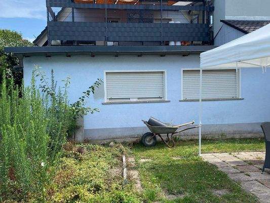 Garten und Aussicht zur Terrasse DG