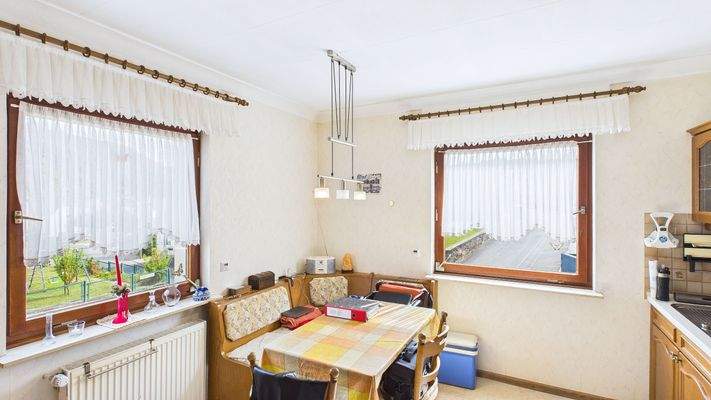 CAM01984G0-PR0513-STILL002