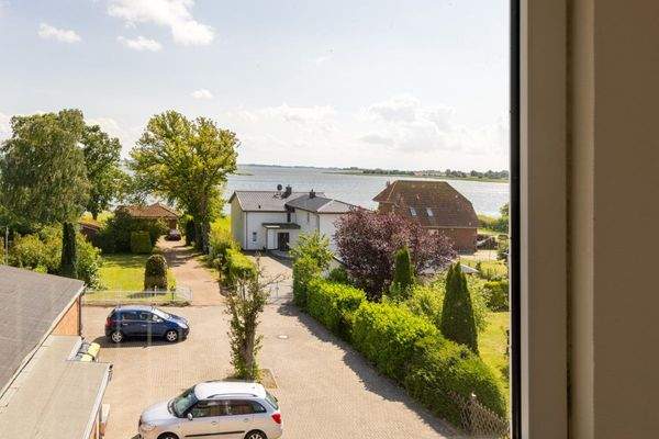 Blick aus den Wohnungen auf den Breetzer Bodden
