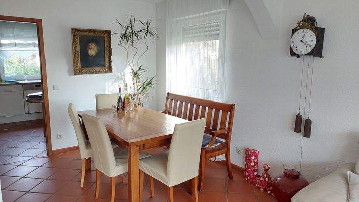 Essbereich direkt an der Küche