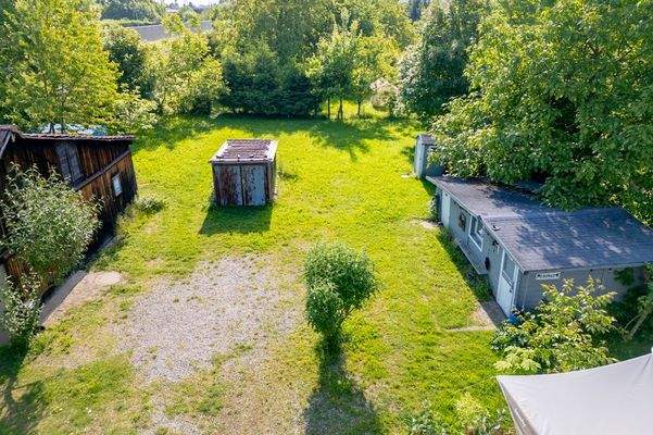 Garten mit weiterem Grundstück zum dazu mieten mit folgenden Möglichkeiten...