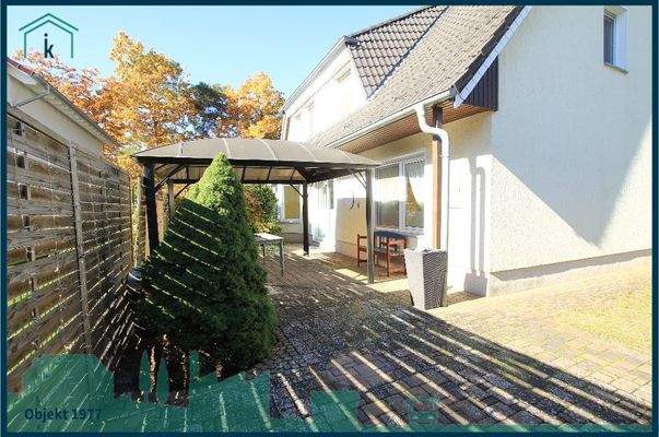 1977 Terassenbereich.jpg