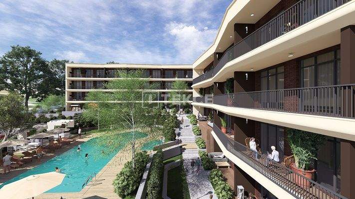 Apartments in a Complex Next to the State Hospital in Yalova