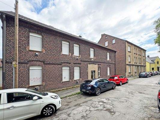 Seitenansicht beide Häuser