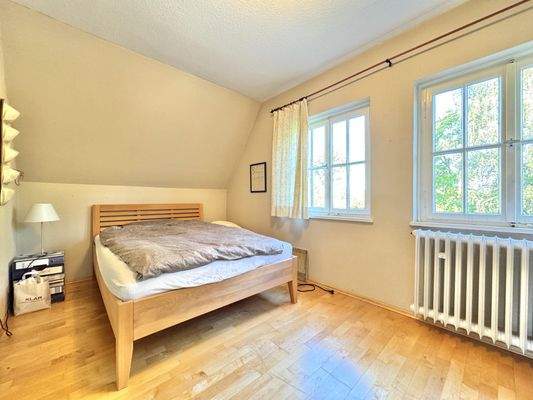 Schlafzimmer 1 Dachgeschoss