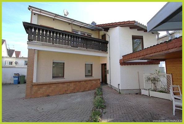 Haus Außenansicht
