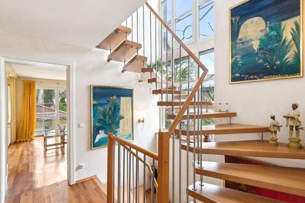 Aufgang zum Dachgeschoss