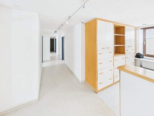 Empfangsbereich und Flur