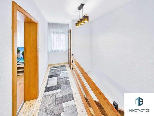 Flur Nebenhaus OG